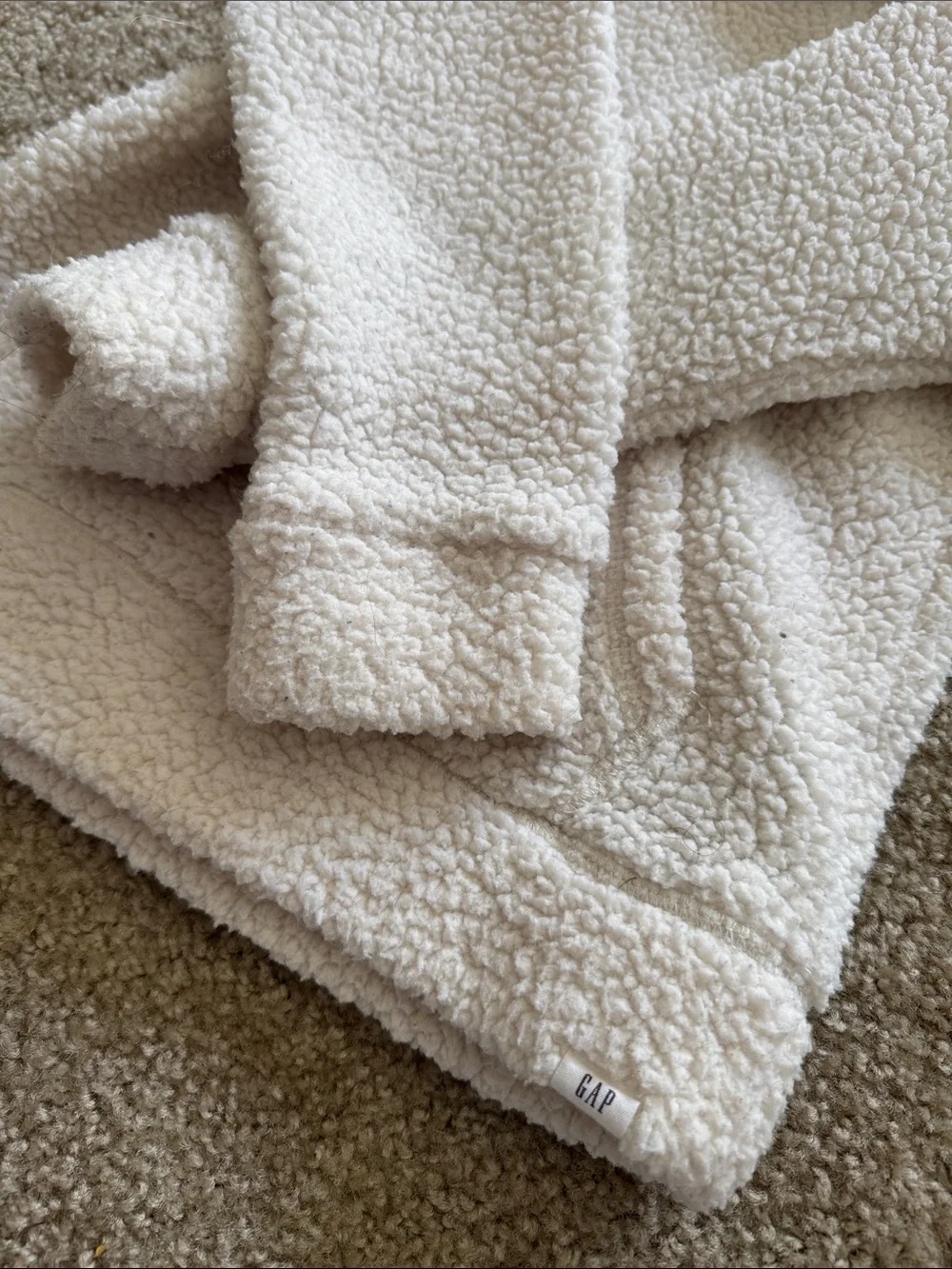 GAP cozy sherpa